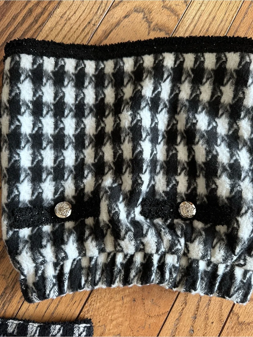 Lola and the boys, Black & White Houndstooth Two-Piece Jacket and Skirt Set
